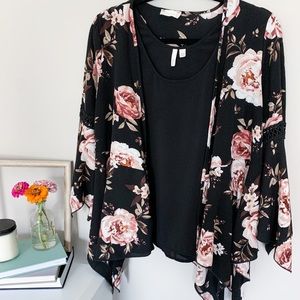 Boho Altar’d State Floral Kimono Size Small